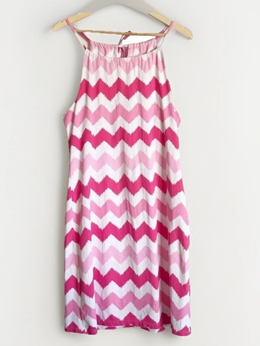 J. McLaughlin Pink Chevron Halter Dress Size Medium Vacation Beach Summer